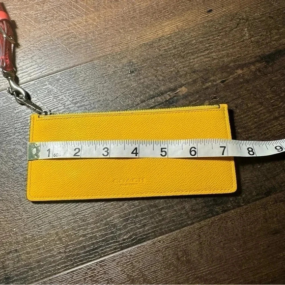 Coach yellow and neon pink wristlet pouch/card case/travel - Picture 7 of 8